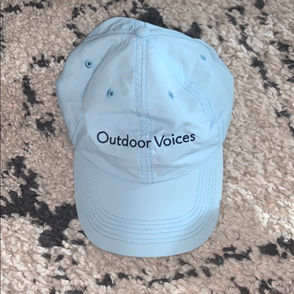 Never worn, outdoor voices SF hat